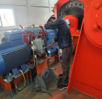 敬業(yè)“華新人”王劍：不抱怨、不懈怠，用行動(dòng)追求卓越